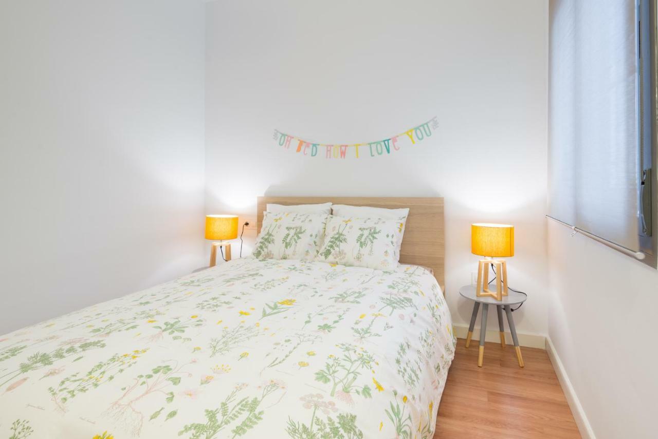 Homely Malaga Plaza Montano ภายนอก รูปภาพ