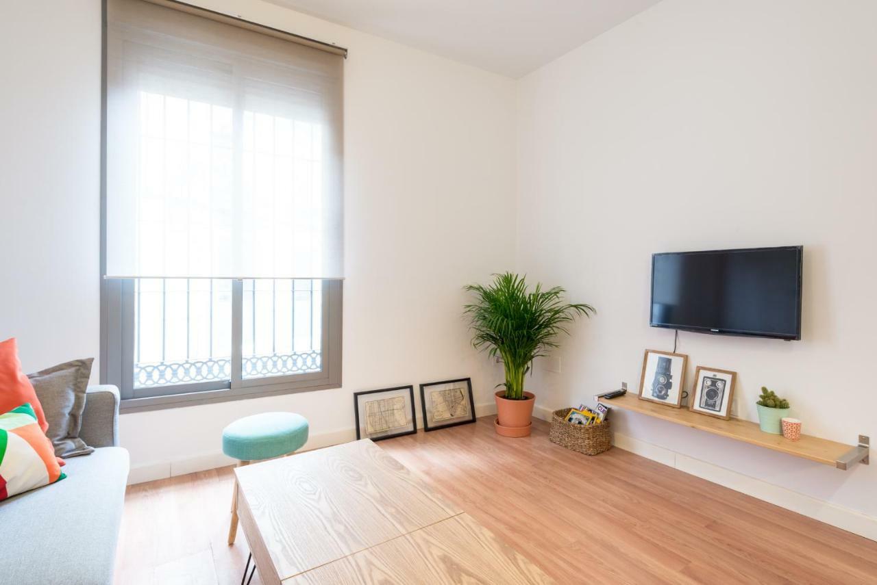 Homely Malaga Plaza Montano ภายนอก รูปภาพ
