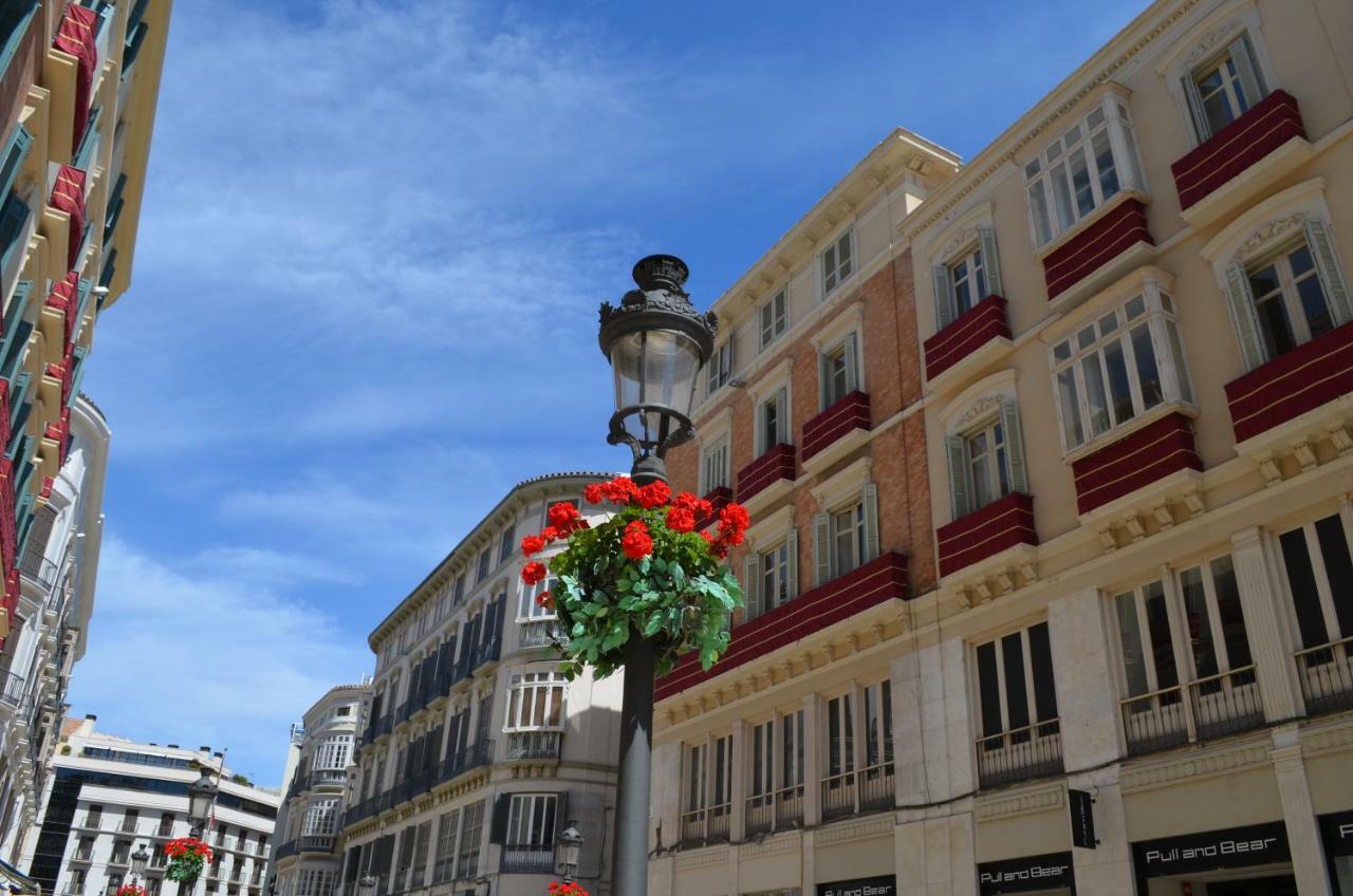 Homely Malaga Plaza Montano ภายนอก รูปภาพ