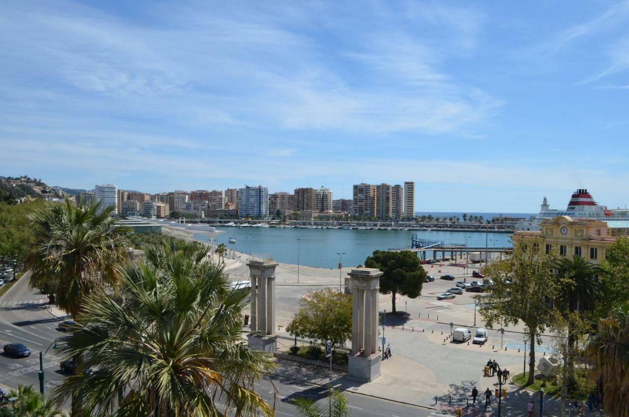 Homely Malaga Plaza Montano ภายนอก รูปภาพ