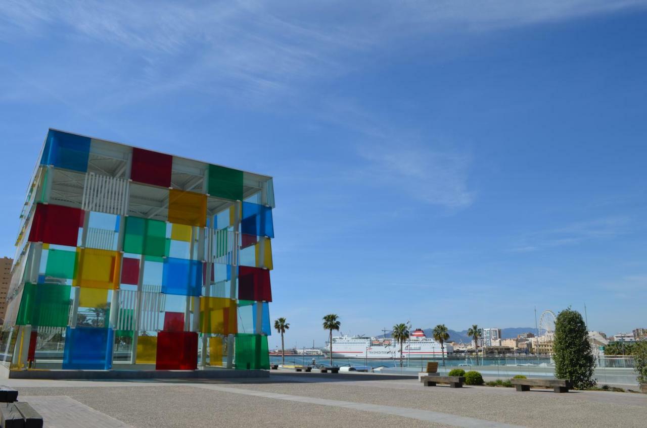 Homely Malaga Plaza Montano ภายนอก รูปภาพ